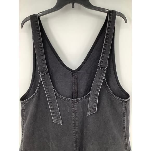 Free People x We The Free Women's Small Black High Roller Denim Jumpsuit K32-22 - Picture 6 of 9